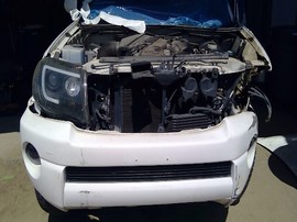 2007 TOYOTA TACOMA, WHITE, SR5, 4.0L, 2WD, CREW CAB,   Z25044